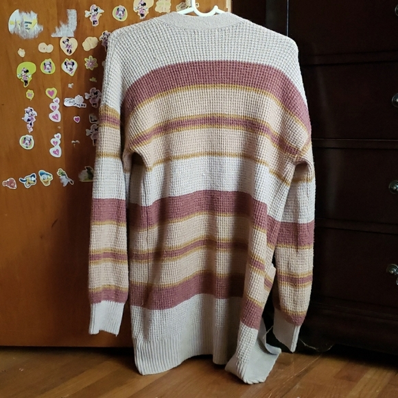 Brown Tan Yellow Cardigan - Picture 2 of 3
